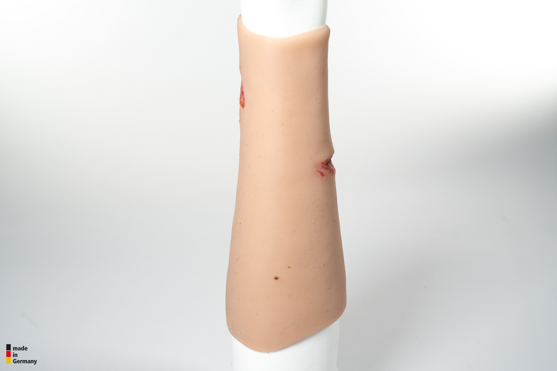 Sleeve Arm mit Risswunde – Bild 7