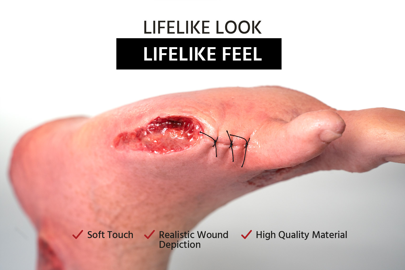 Base Model 6개의 상처가 있는 두 발가락 발 - Image 2